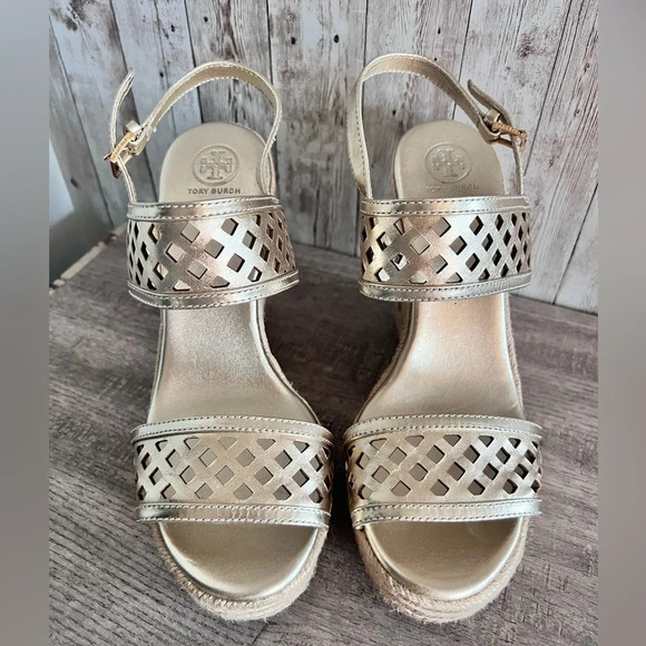 Tory Burch Gold Woven Espadrilles Size 10.5 - Picture 1 of 5